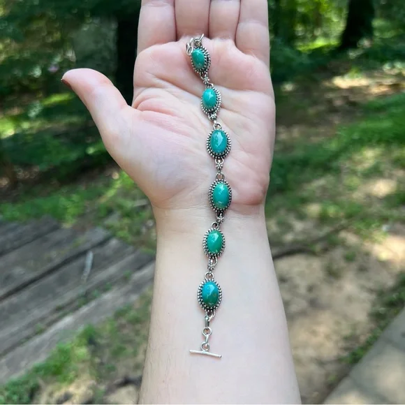 925 Sterling Silver Green Kingman Turquoise Toggle Bracelet 7.25” Southwest